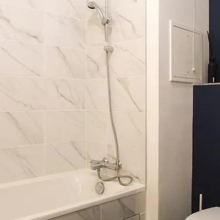 Spacious Cocoon With Two Terraces Apartment Saint-Ouen (Seine-Saint-Denis)